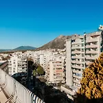 Beachfront With Balcony Σπίτι διακοπών