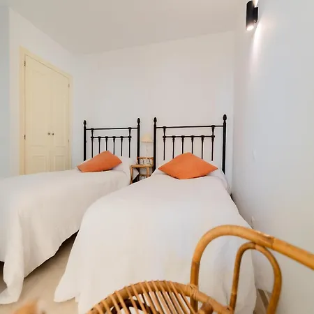 Casa vacanze Beachfront With Balcony *