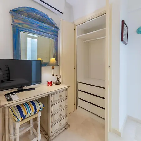 Casa vacanze Beachfront With Balcony *