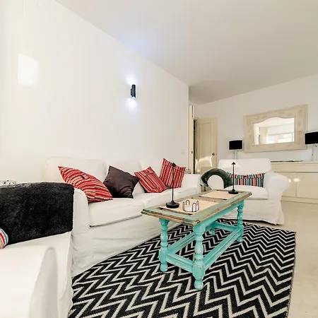 Casa vacanze Beachfront With Balcony *